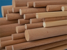 Hůlka dřevěná 1m hladká (tyčka, kolík, kulatina)